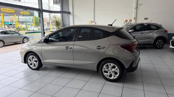 HYUNDAI HB20 1.0 12V FLEX COMFORT MANUAL HYUNDAI HB20 1.0 12V FLEX COMFORT MANUAL